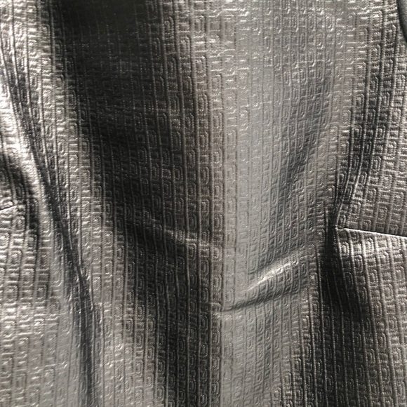 Studio M size medium Black vegan leather sleeveless top dress up or down NWT - Picture 6 of 12